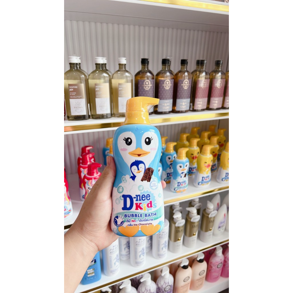 SUA TAM TAO BOT D-NEE KIDS BUBBLE BATH THAI LAN CHO BE 400ML