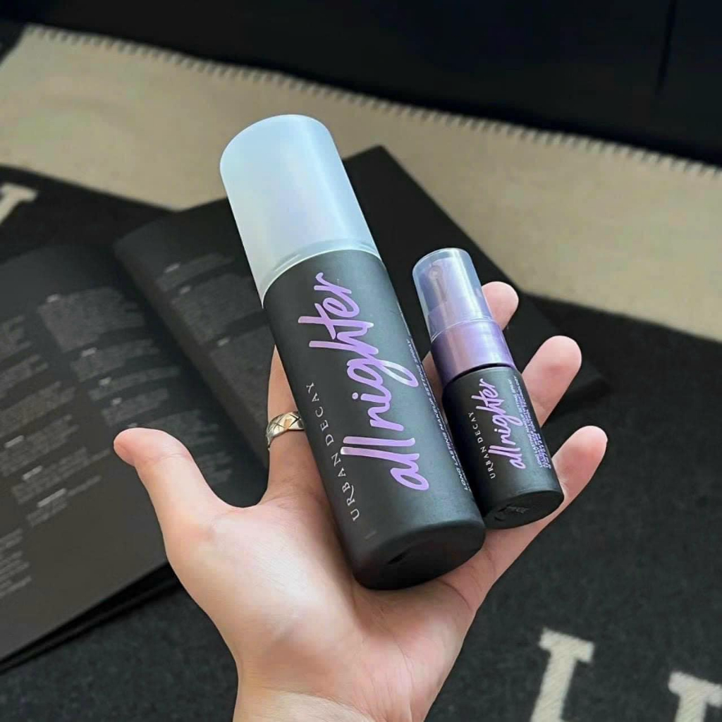 Xịt Khoá Nền URBAN DECAY Makeup Setting Spray Chiin Beauty